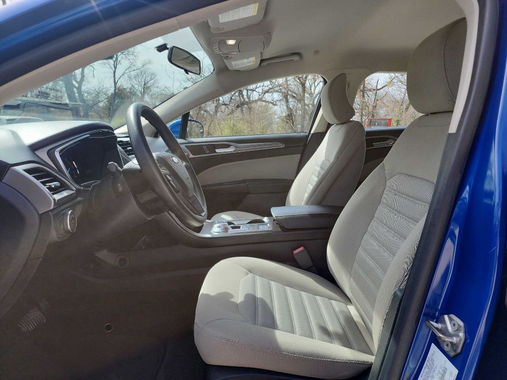 2018 Ford Fusion Image 15