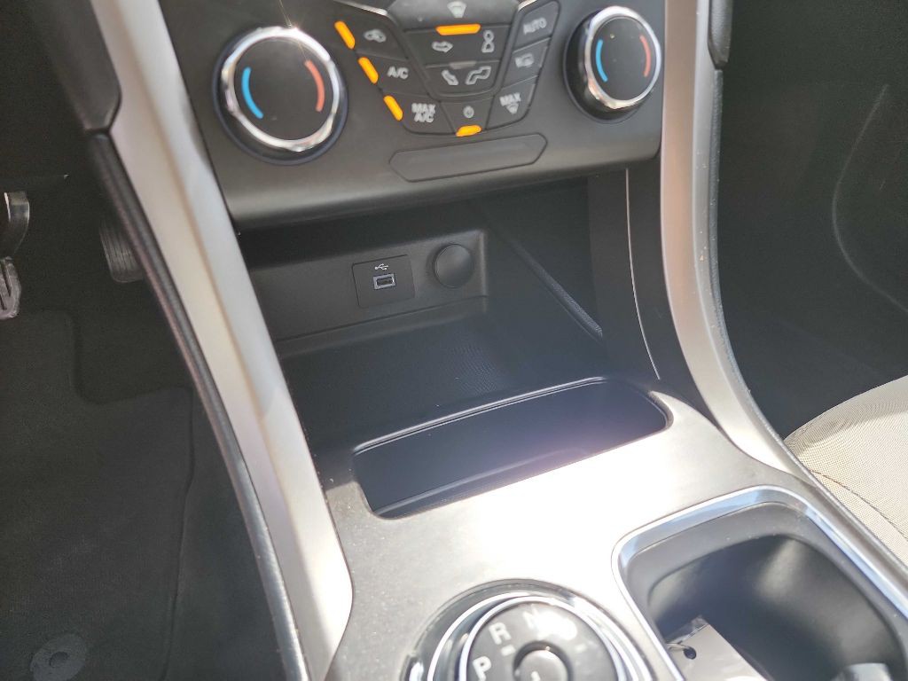 2018 Ford Fusion Image 24