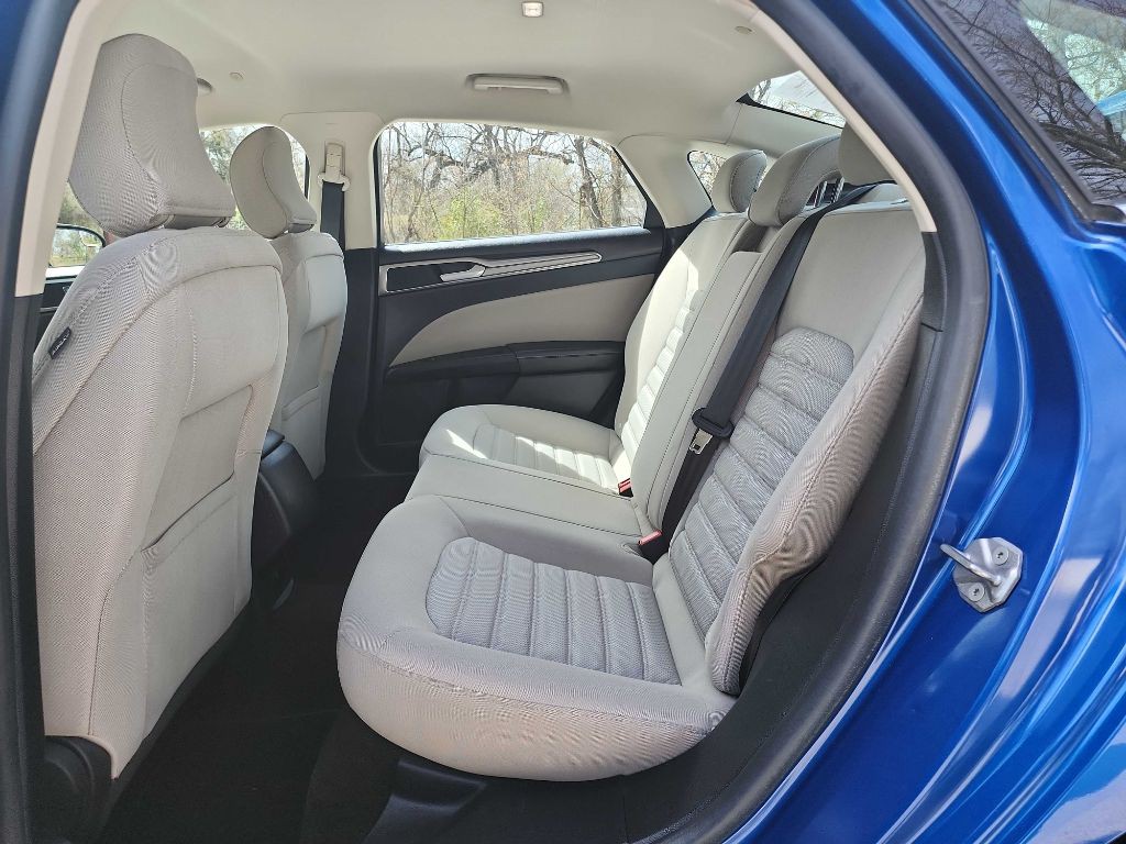 2018 Ford Fusion Image 38