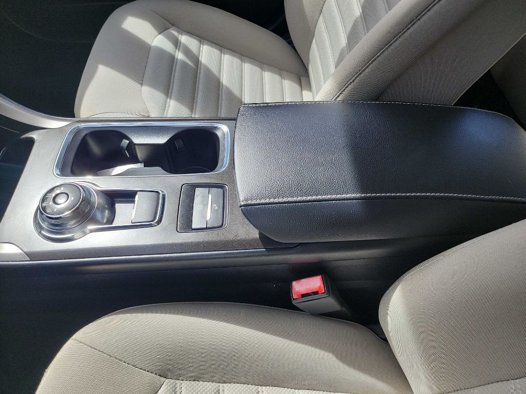 2018 Ford Fusion Image 39