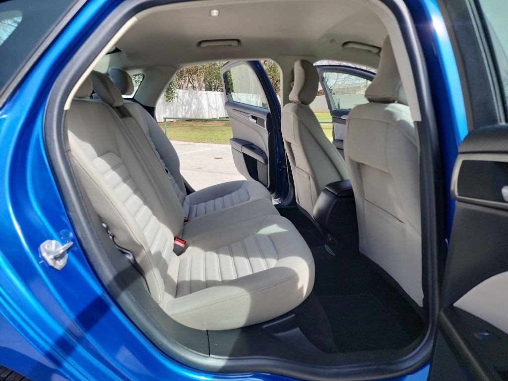 2018 Ford Fusion Image 44