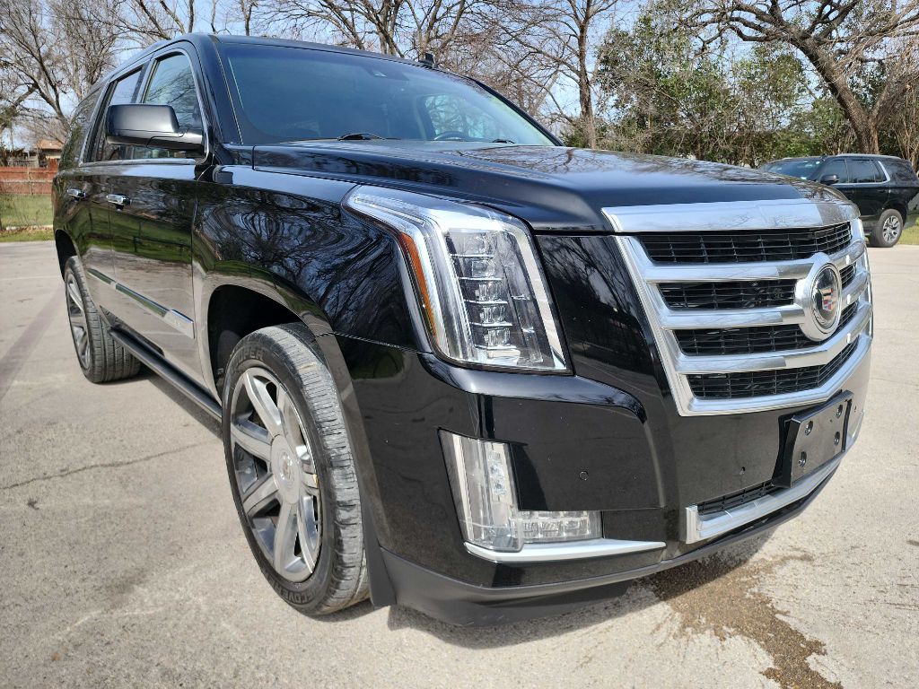2015 Cadillac Escalade Image 1