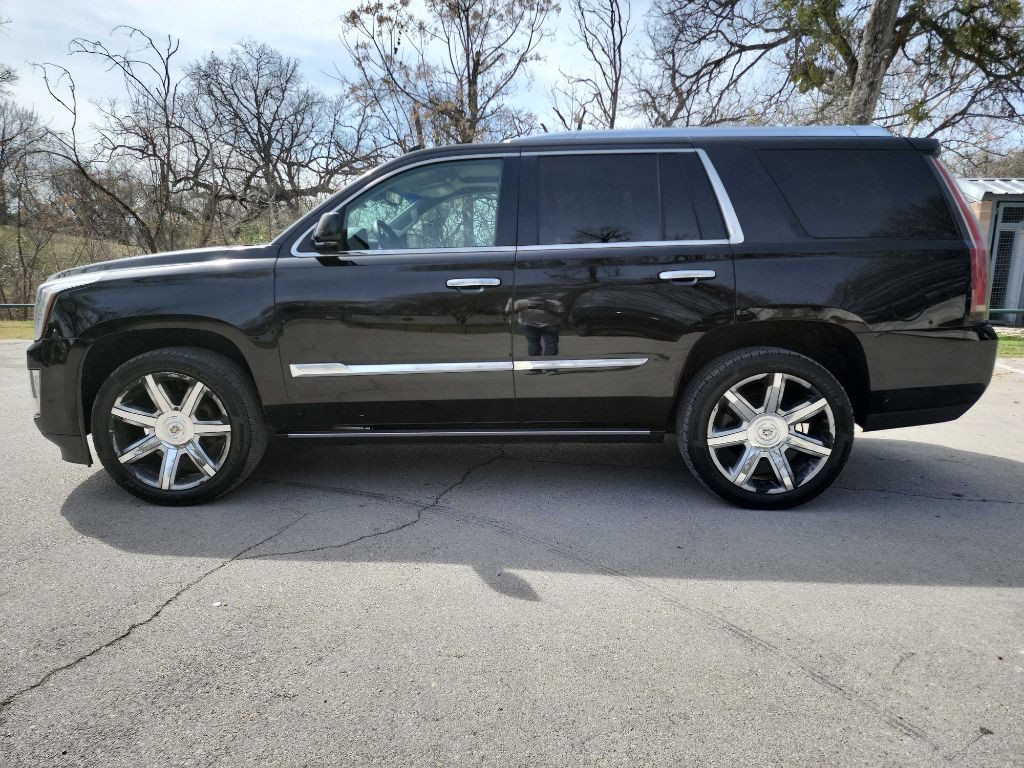 2015 Cadillac Escalade Image 5