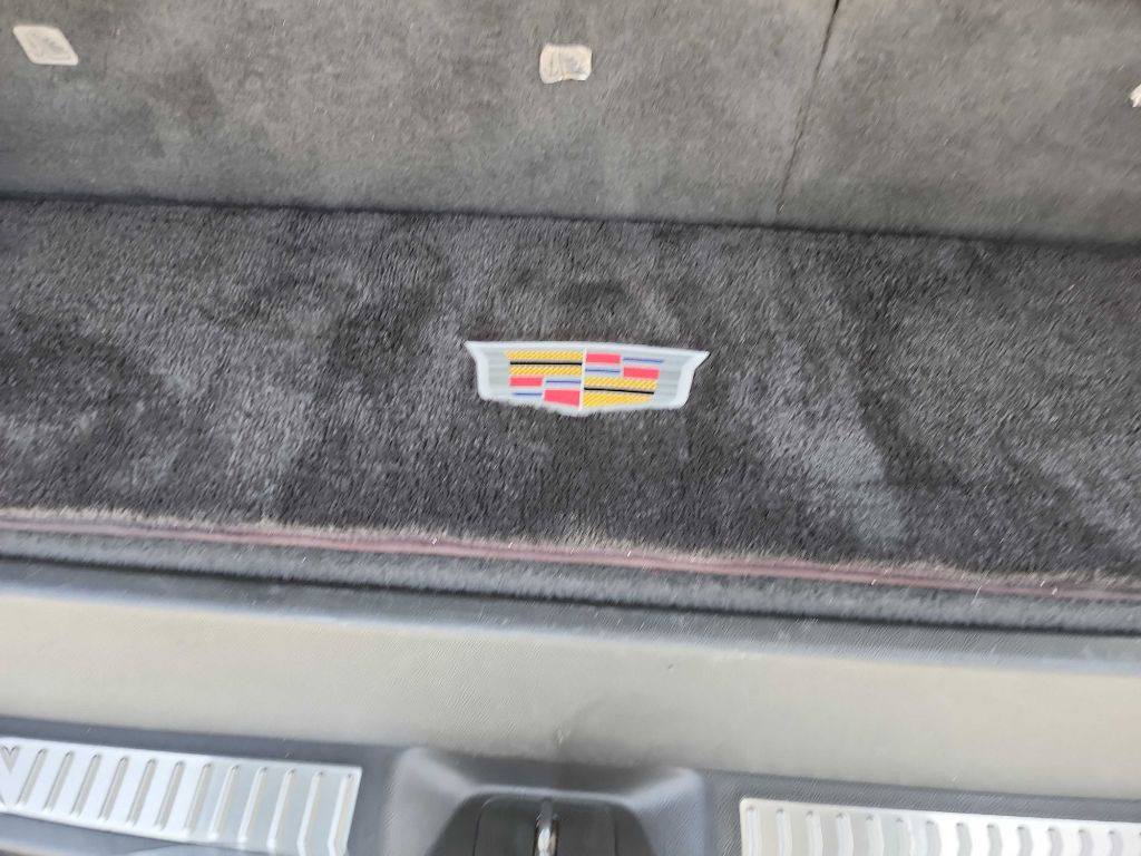 2015 Cadillac Escalade Image 37