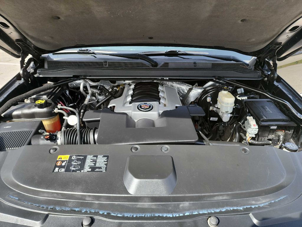 2015 Cadillac Escalade Image 45