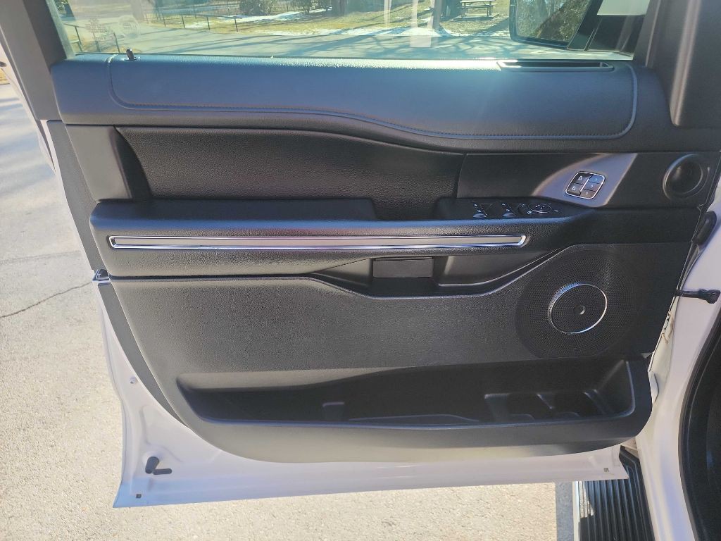 2019 Ford Expedition Image 13