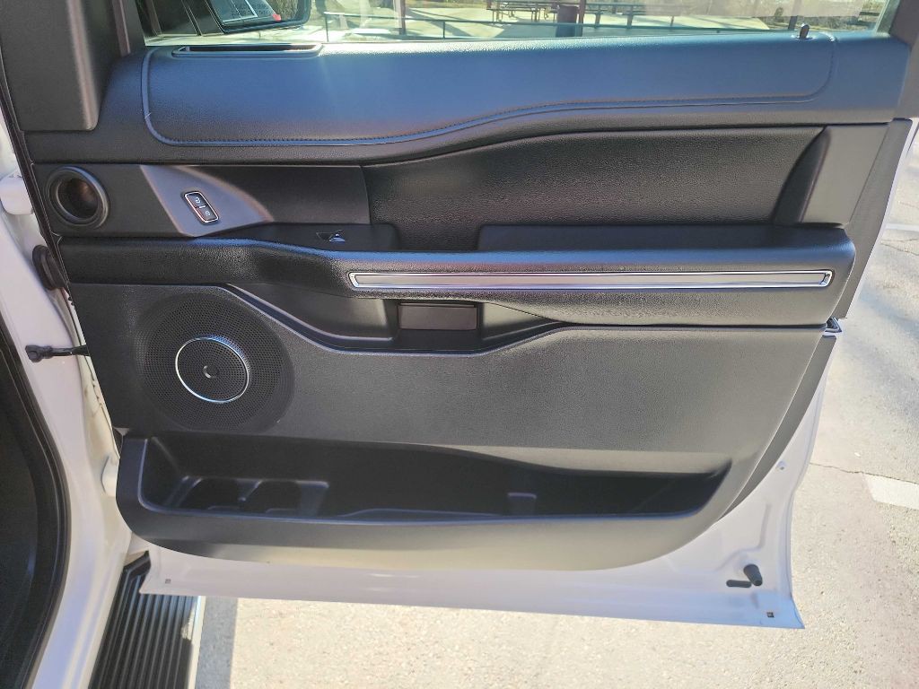 2019 Ford Expedition Image 38