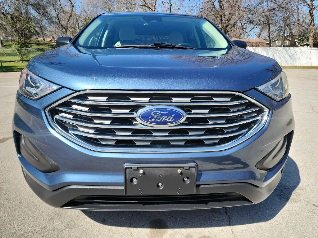 2019 Ford Edge Image 2