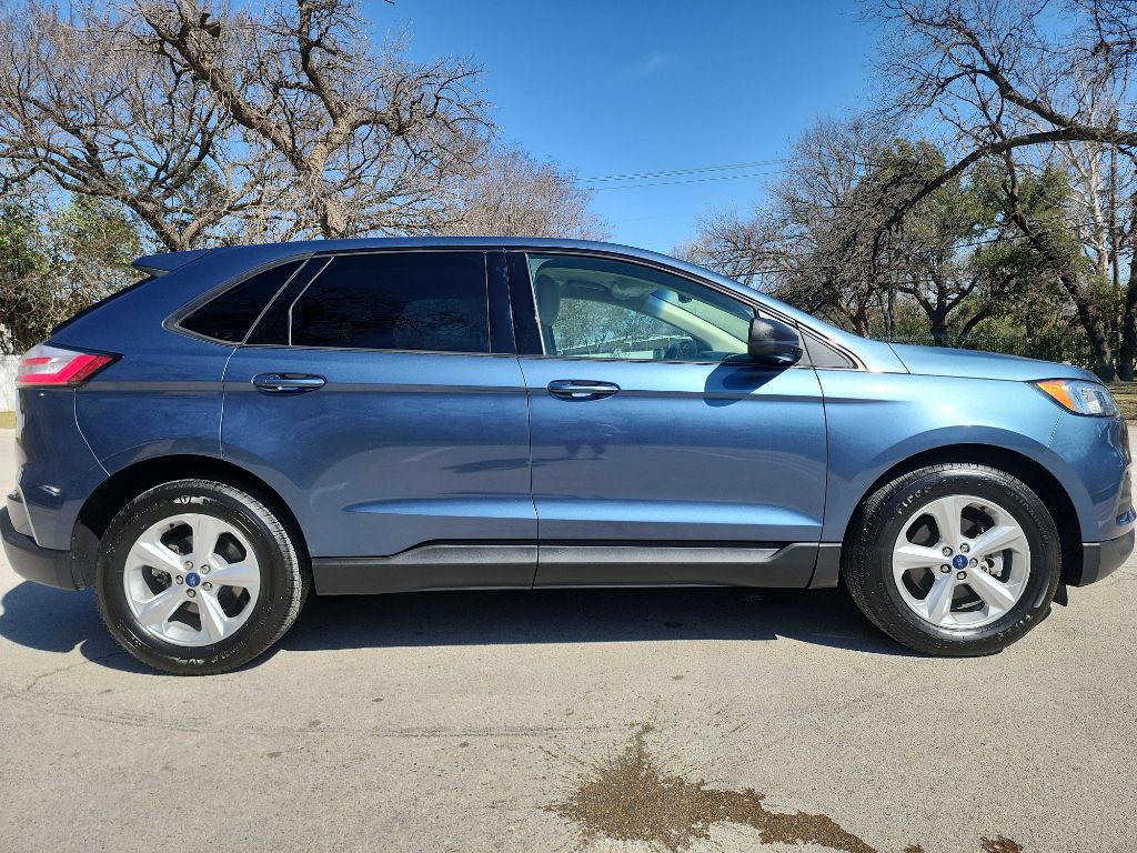 2019 Ford Edge Image 9