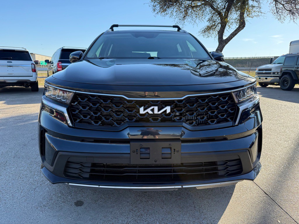 2022 Kia Sorento Image 2