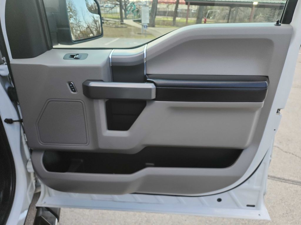 2016 Ford F-150 Image 34