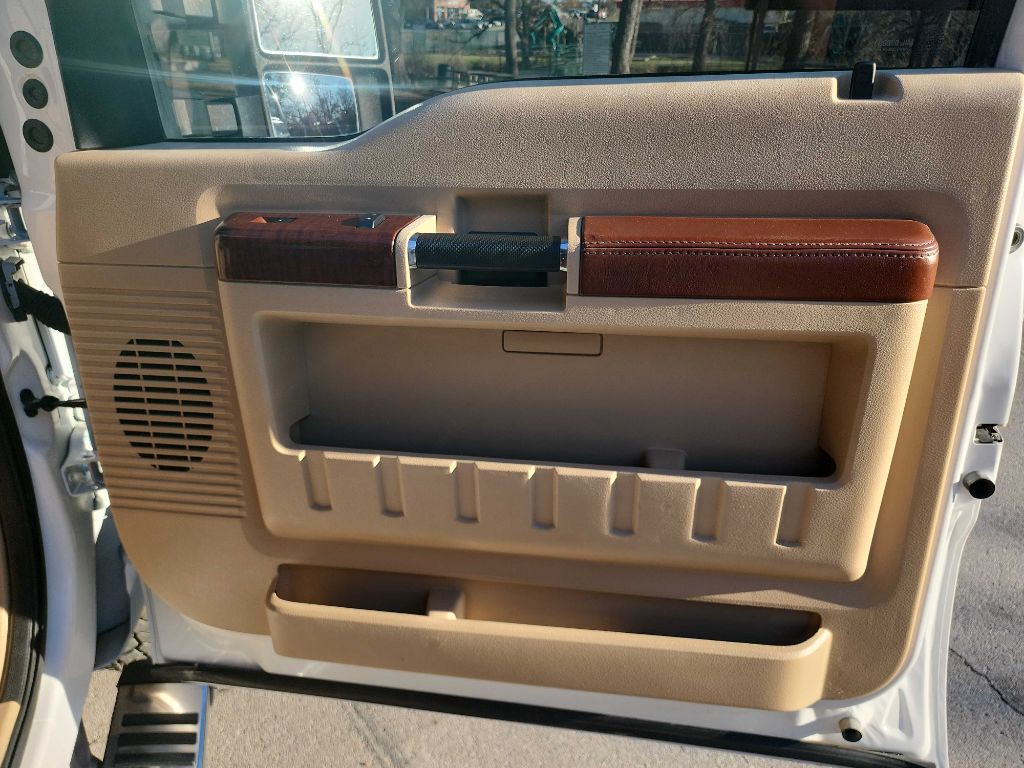 2012 Ford F-250 Image 37