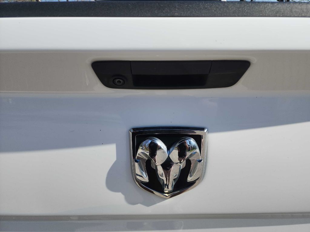 2019 RAM 1500 Image 9