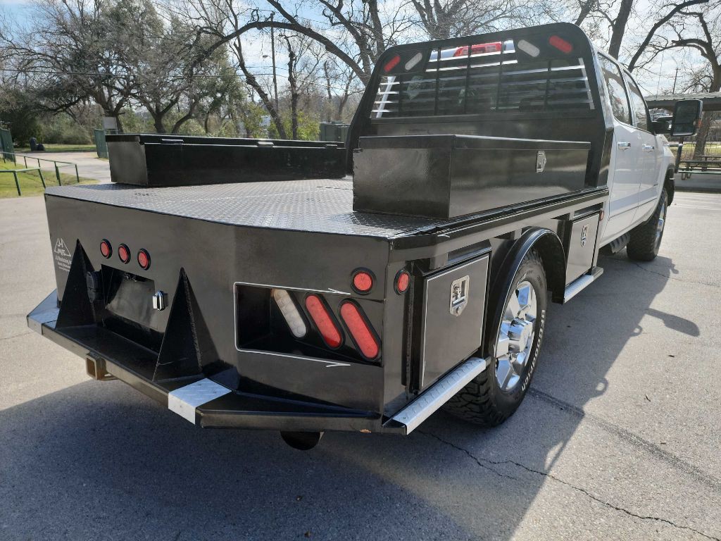 2017 GMC Sierra Image 9