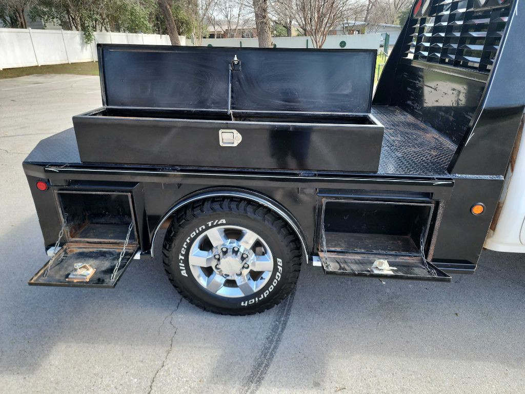 2017 GMC Sierra Image 10