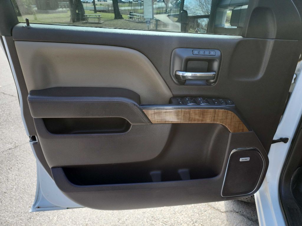 2017 GMC Sierra Image 19