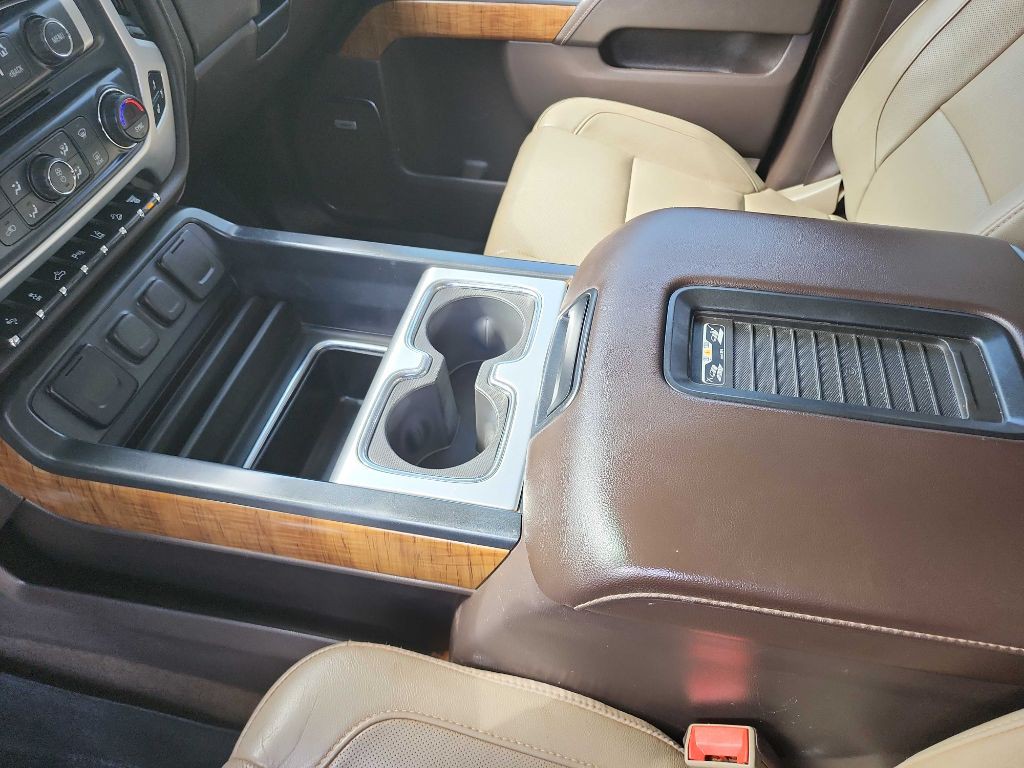 2017 GMC Sierra Image 30