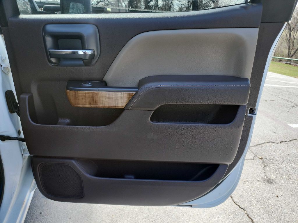 2017 GMC Sierra Image 33