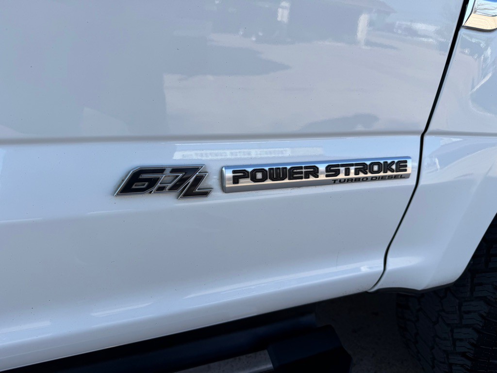2022 Ford F-250 Image 8