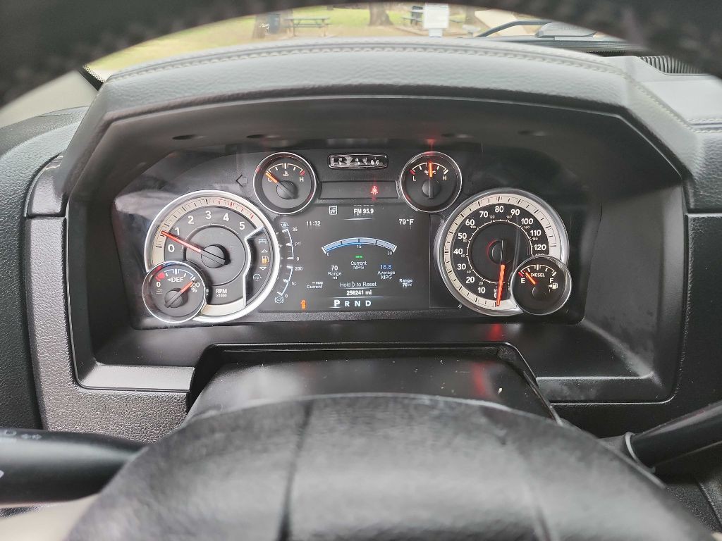 2018 RAM 2500 Image 25