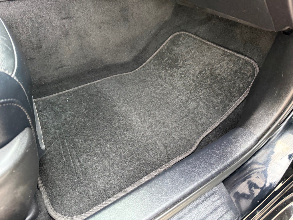 2016 Toyota Avalon Image 25