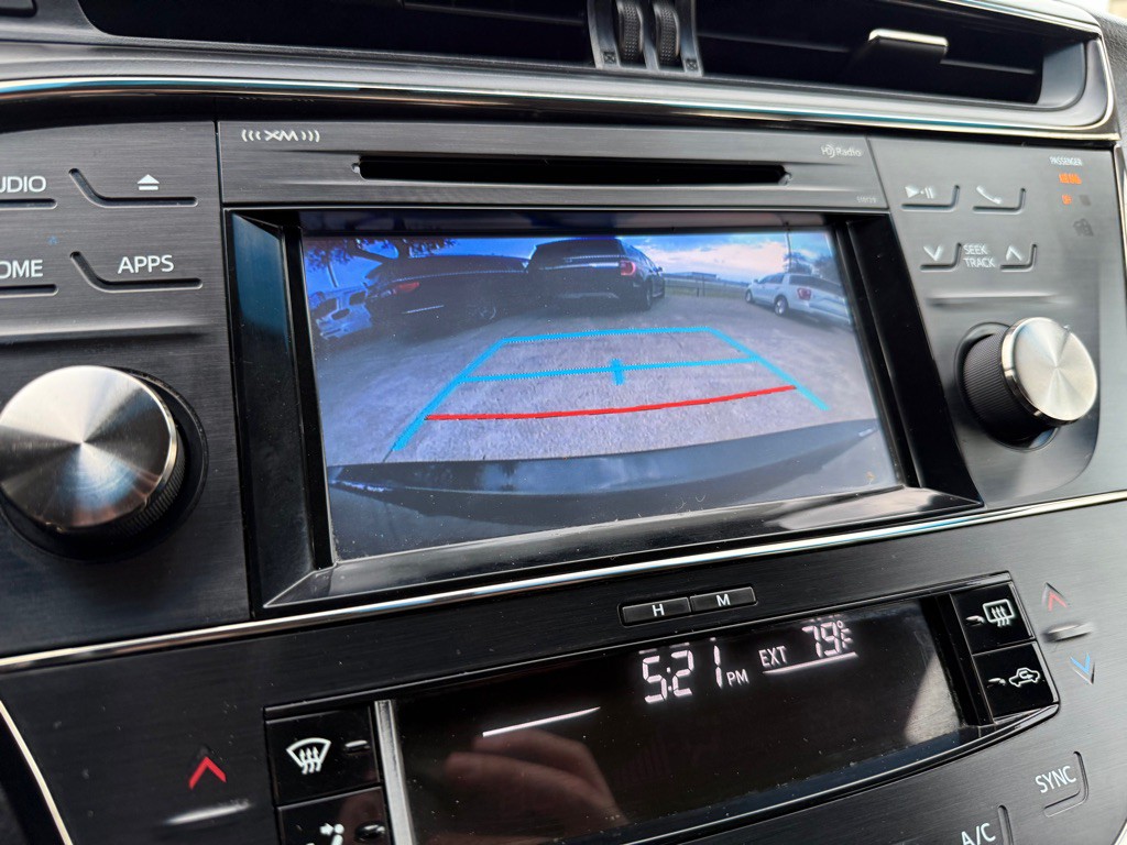 2016 Toyota Avalon Image 35