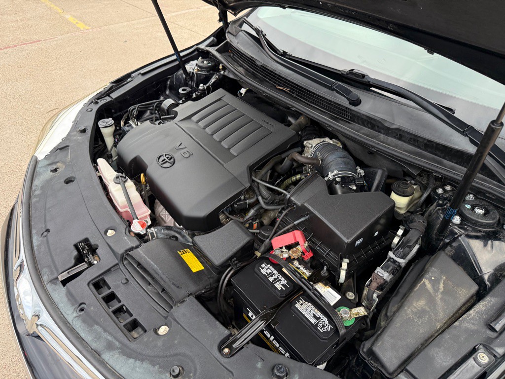 2016 Toyota Avalon Image 38