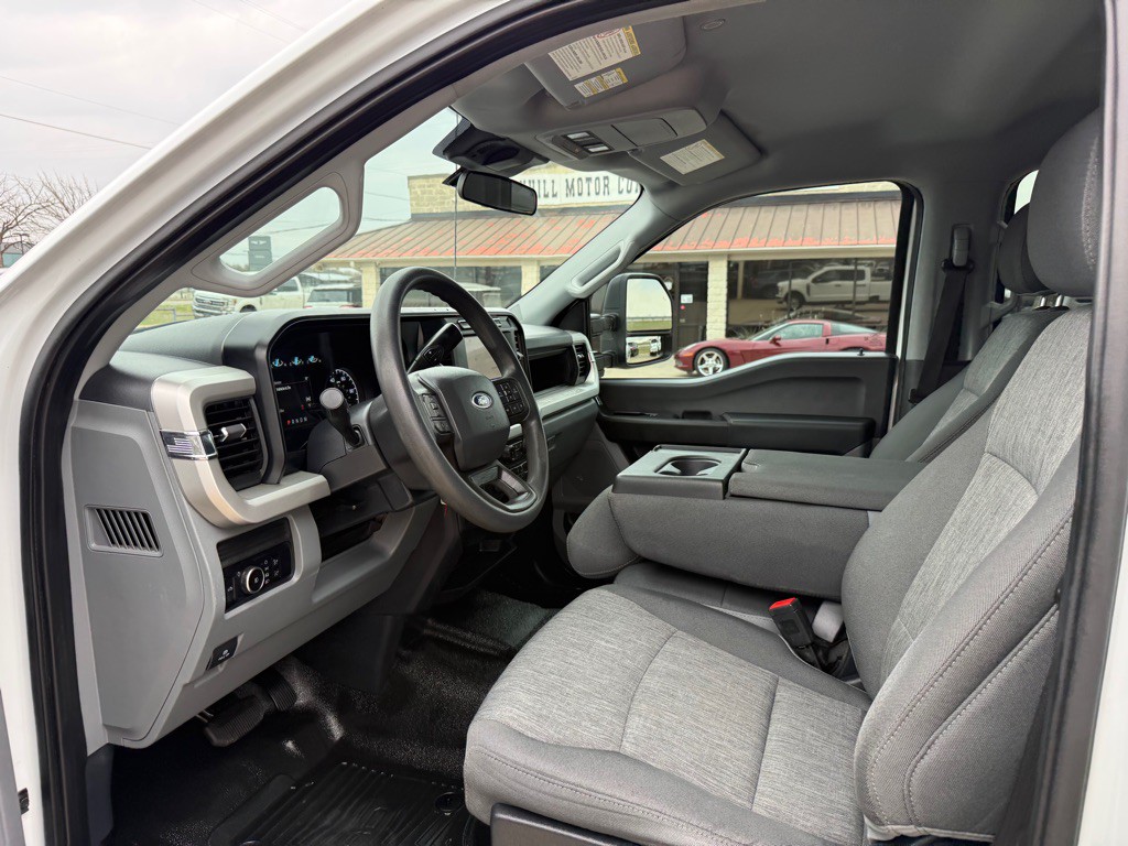 2023 Ford F-250 Image 14