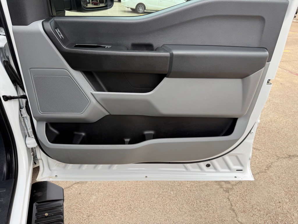 2023 Ford F-250 Image 24