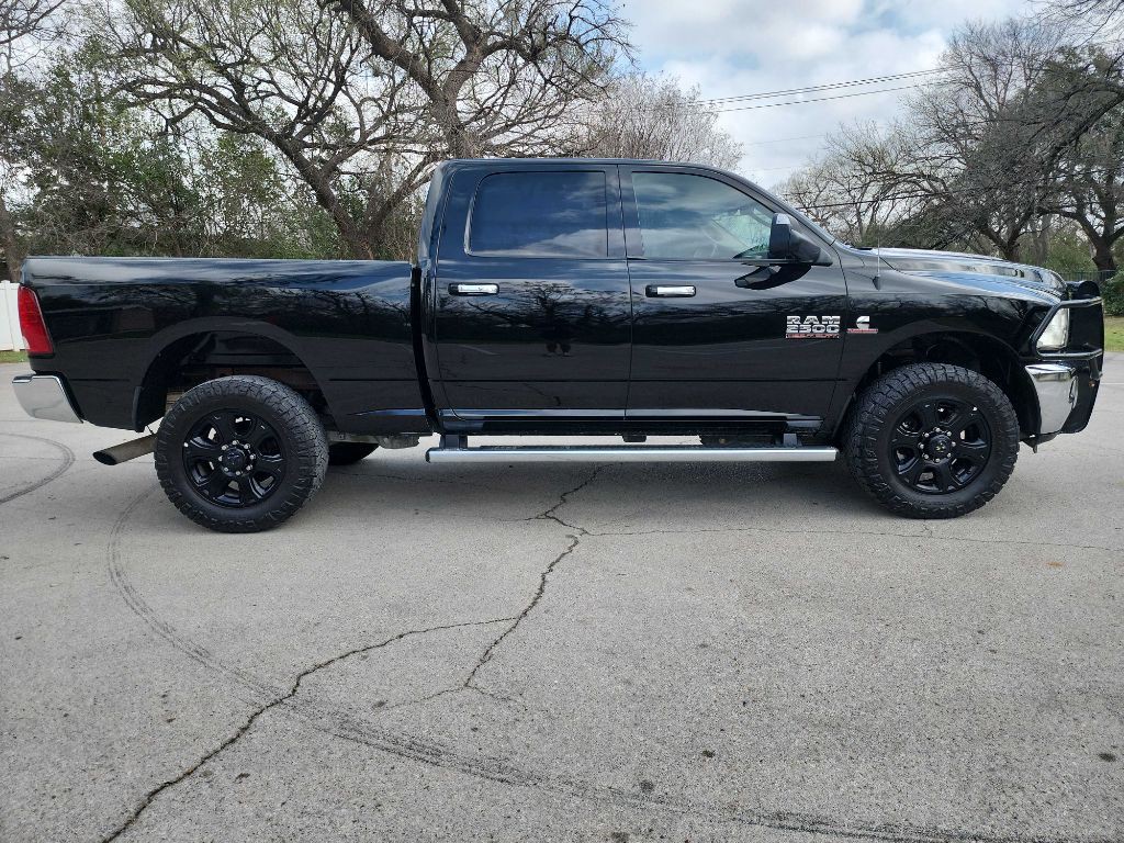 2014 RAM 2500 Image 12