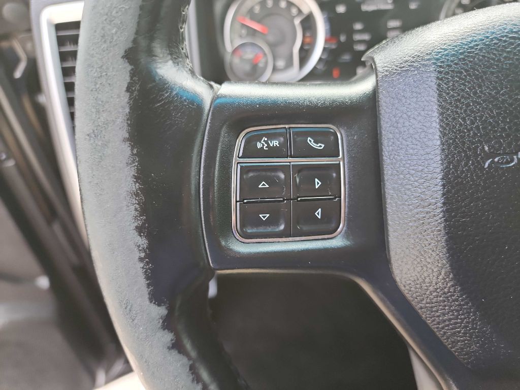 2014 RAM 2500 Image 18