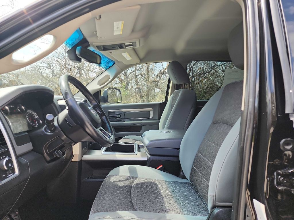 2014 RAM 2500 Image 19