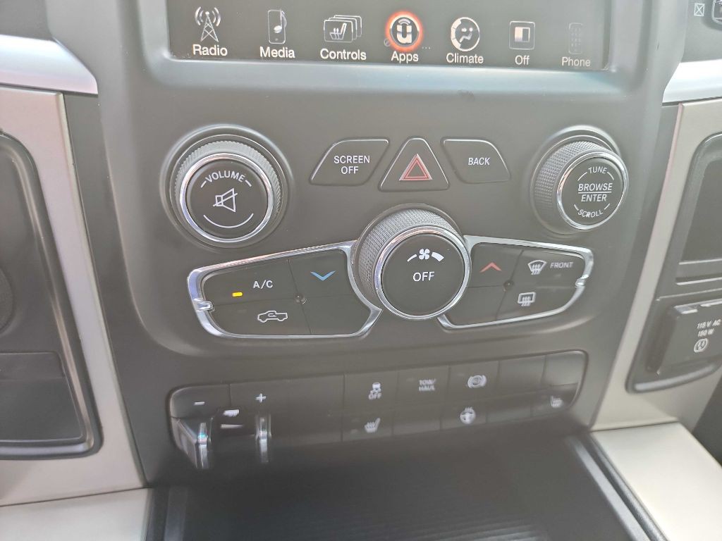 2014 RAM 2500 Image 28