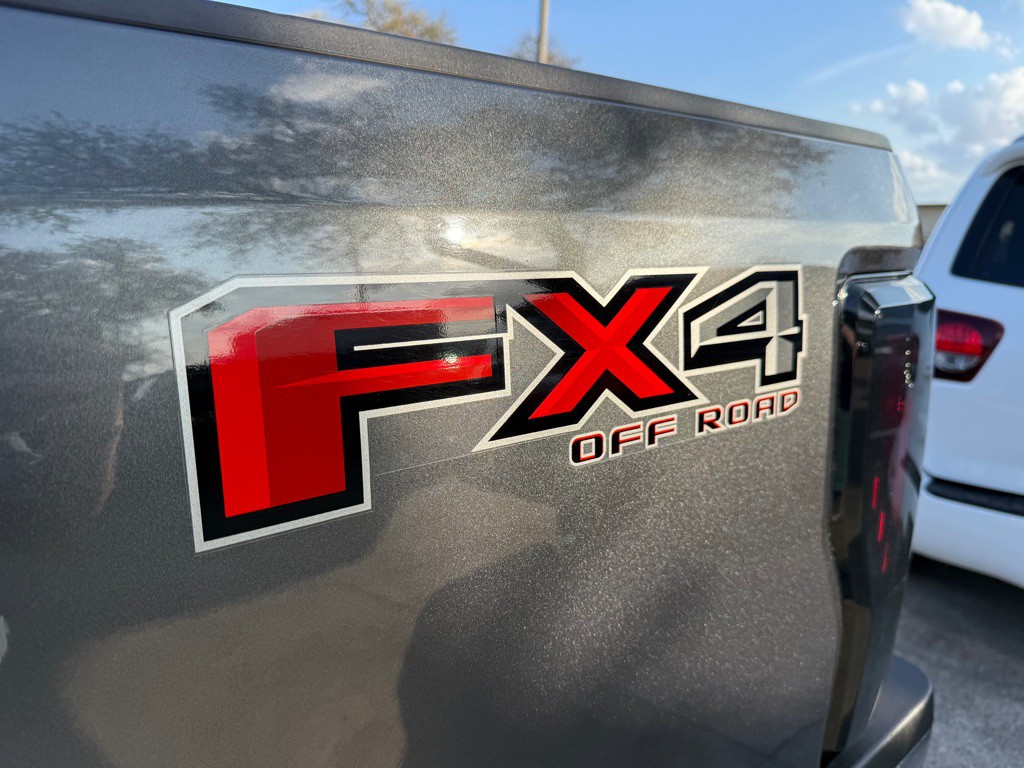 2017 Ford F-250 Image 11