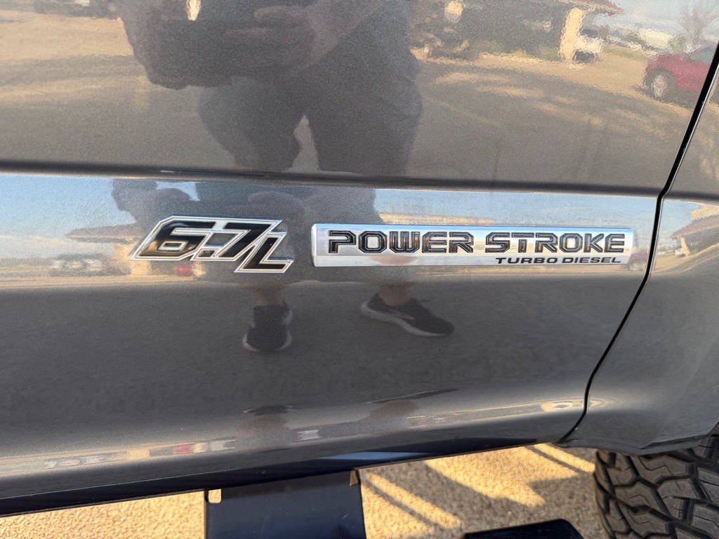 2017 Ford F-250 Image 12