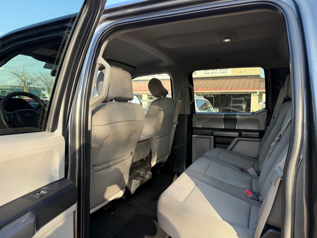 2017 Ford F-250 Image 16