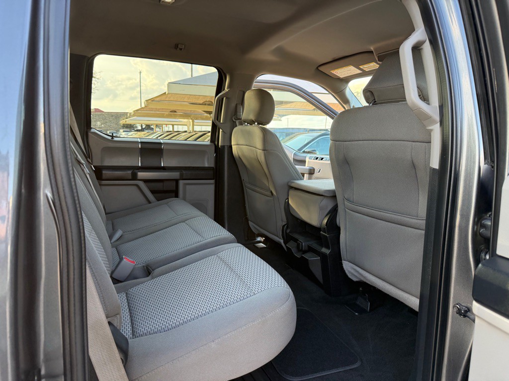 2017 Ford F-250 Image 18