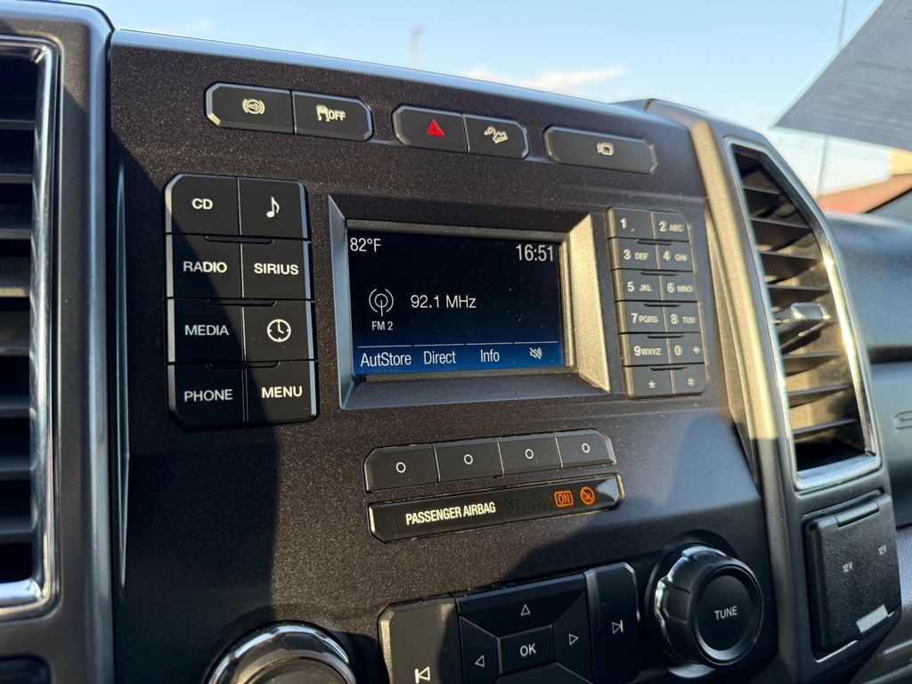 2017 Ford F-250 Image 31