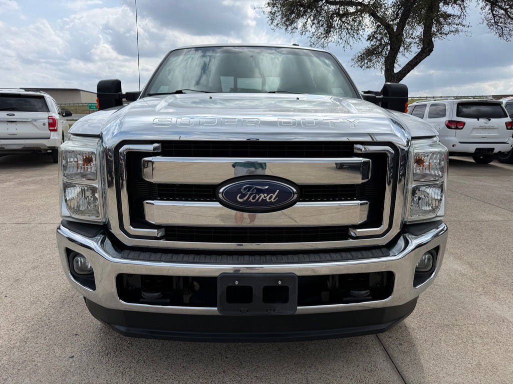 2015 Ford F-250 Image 2