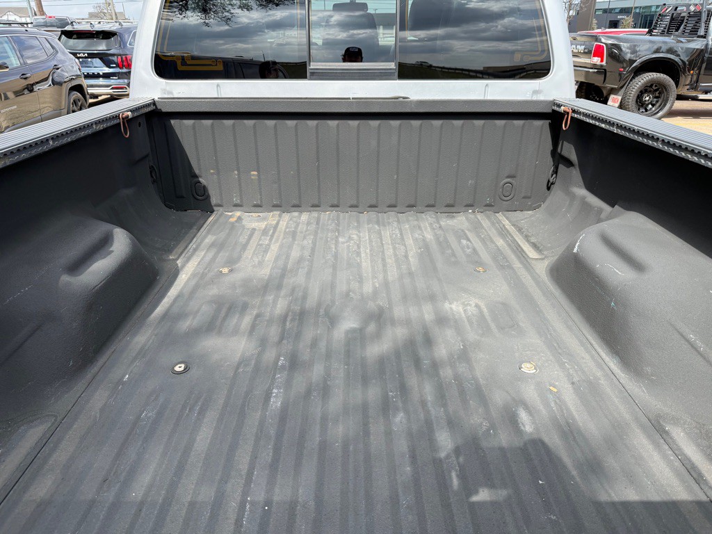 2015 Ford F-250 Image 13