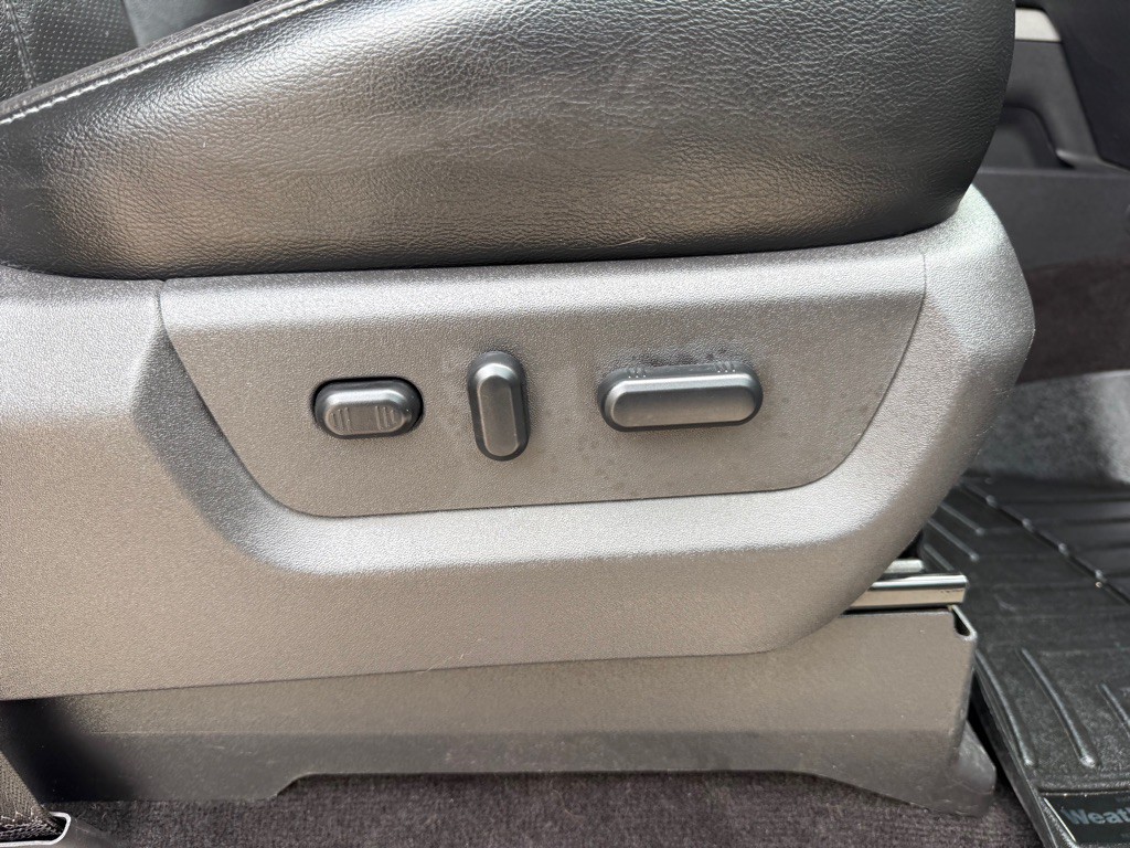 2015 Ford F-250 Image 25