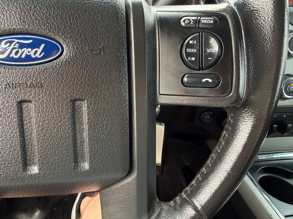 2015 Ford F-250 Image 29