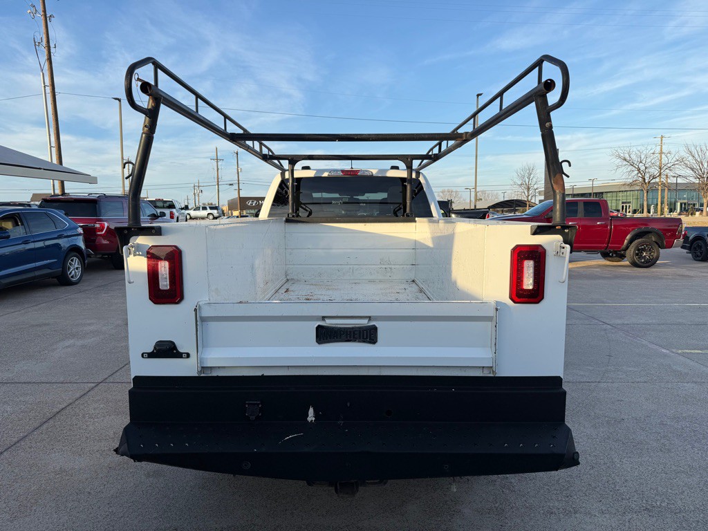 2022 Ford F-250 Image 6