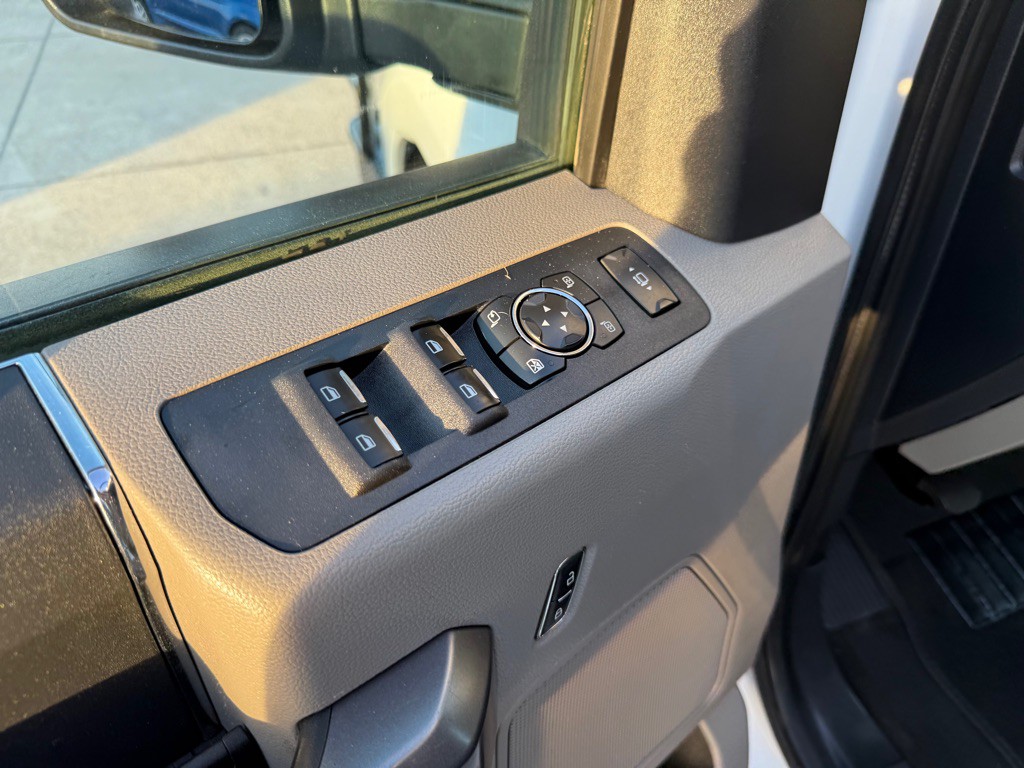 2022 Ford F-250 Image 24