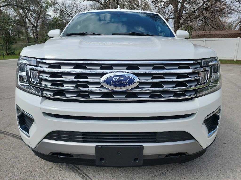 2020 Ford Expedition Image 2