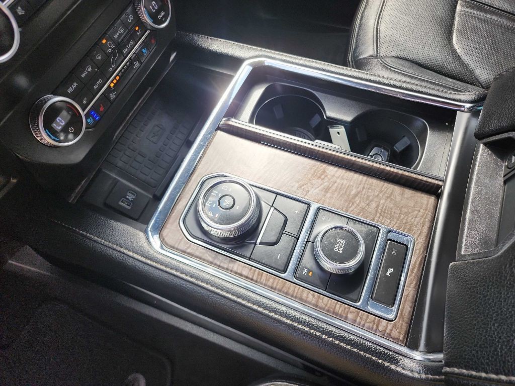 2020 Ford Expedition Image 25