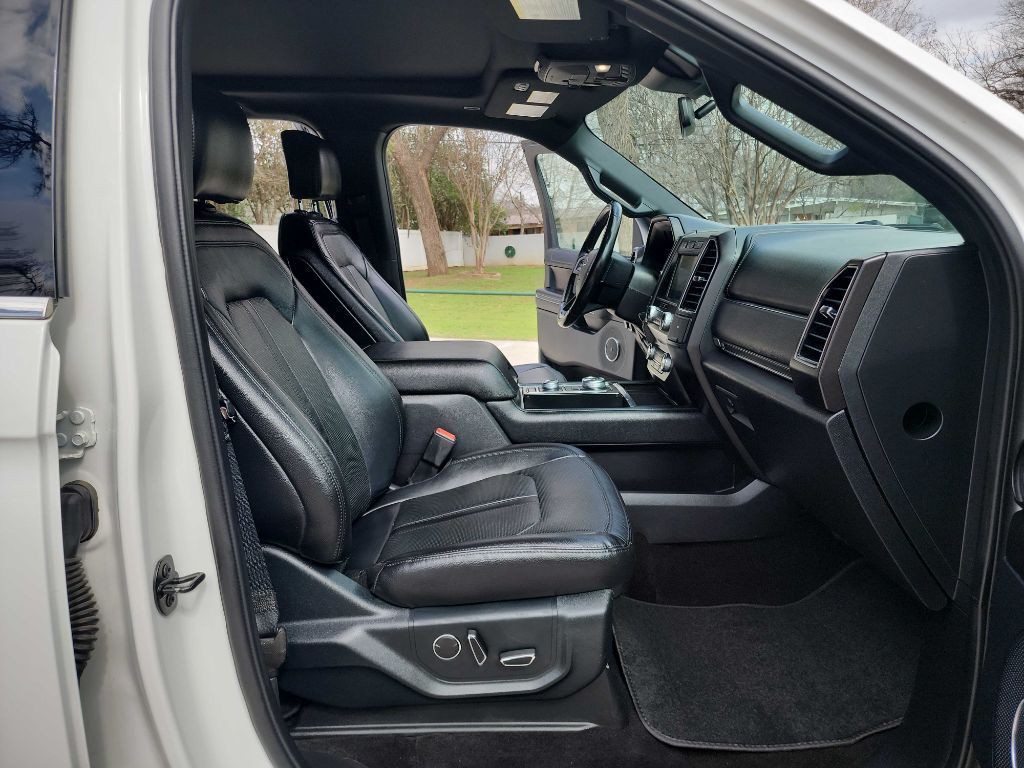 2020 Ford Expedition Image 40