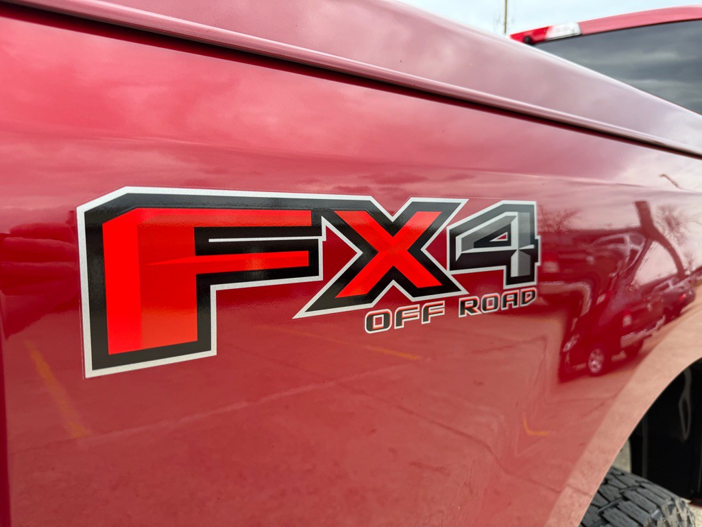 2017 Ford F-250 Image 9