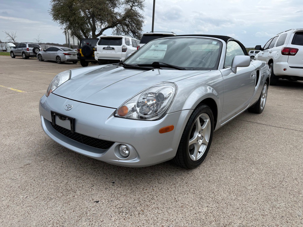 2003 Toyota MR2 Image 3