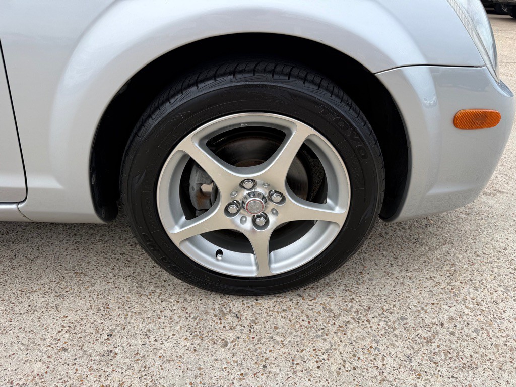 2003 Toyota MR2 Image 22